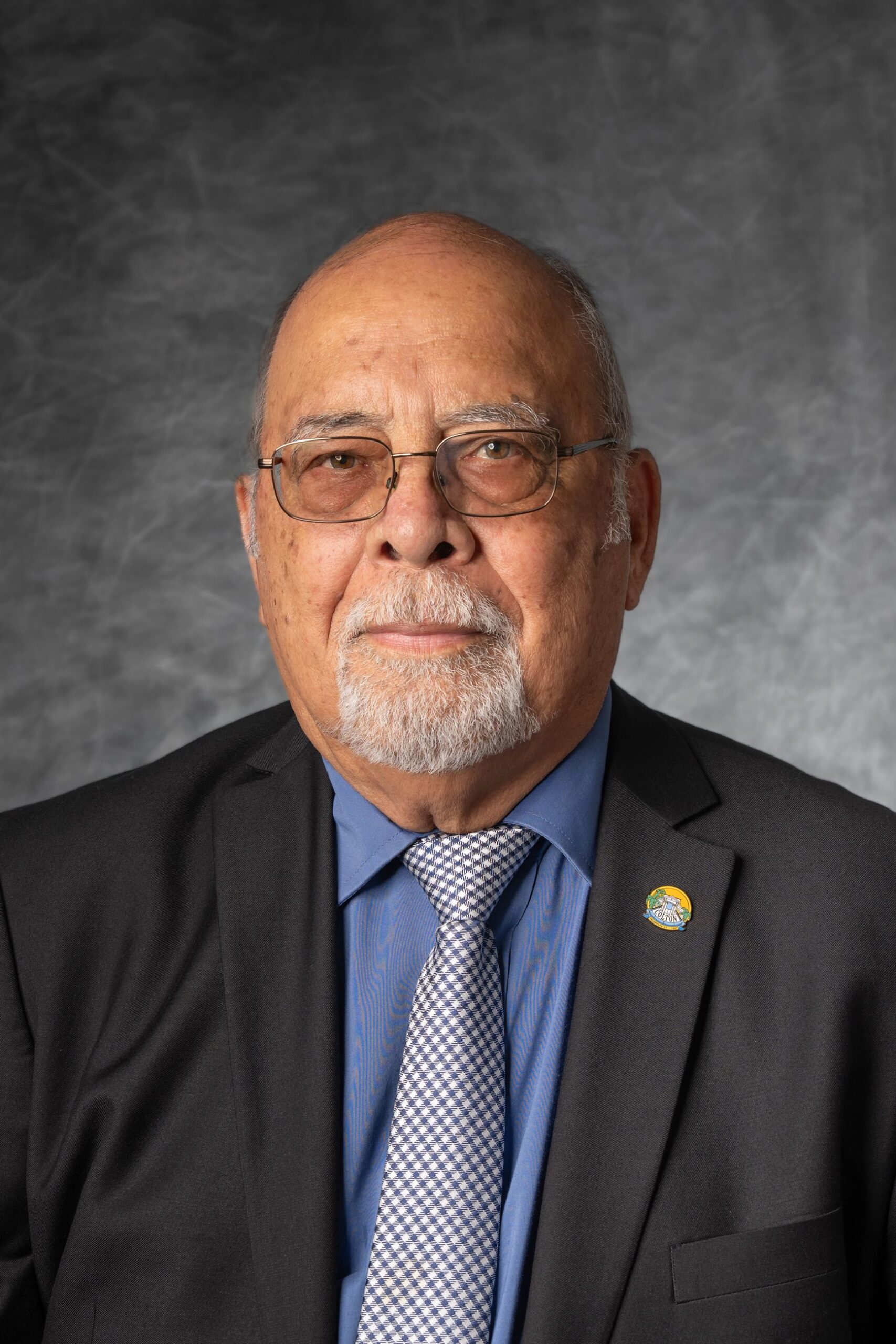 Official portrait of Frank J. Navarro, mayor of Colton